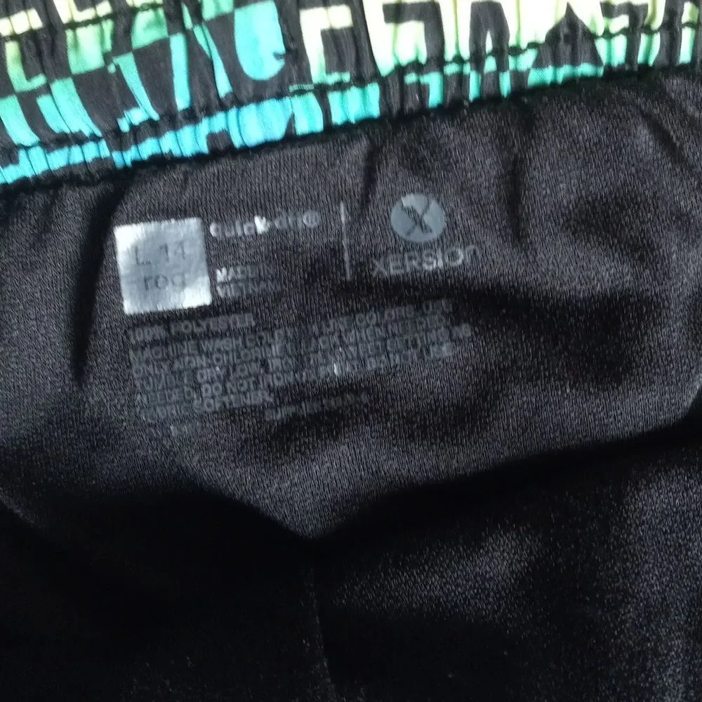 Xersion Quick Dry Shorts Size L 14